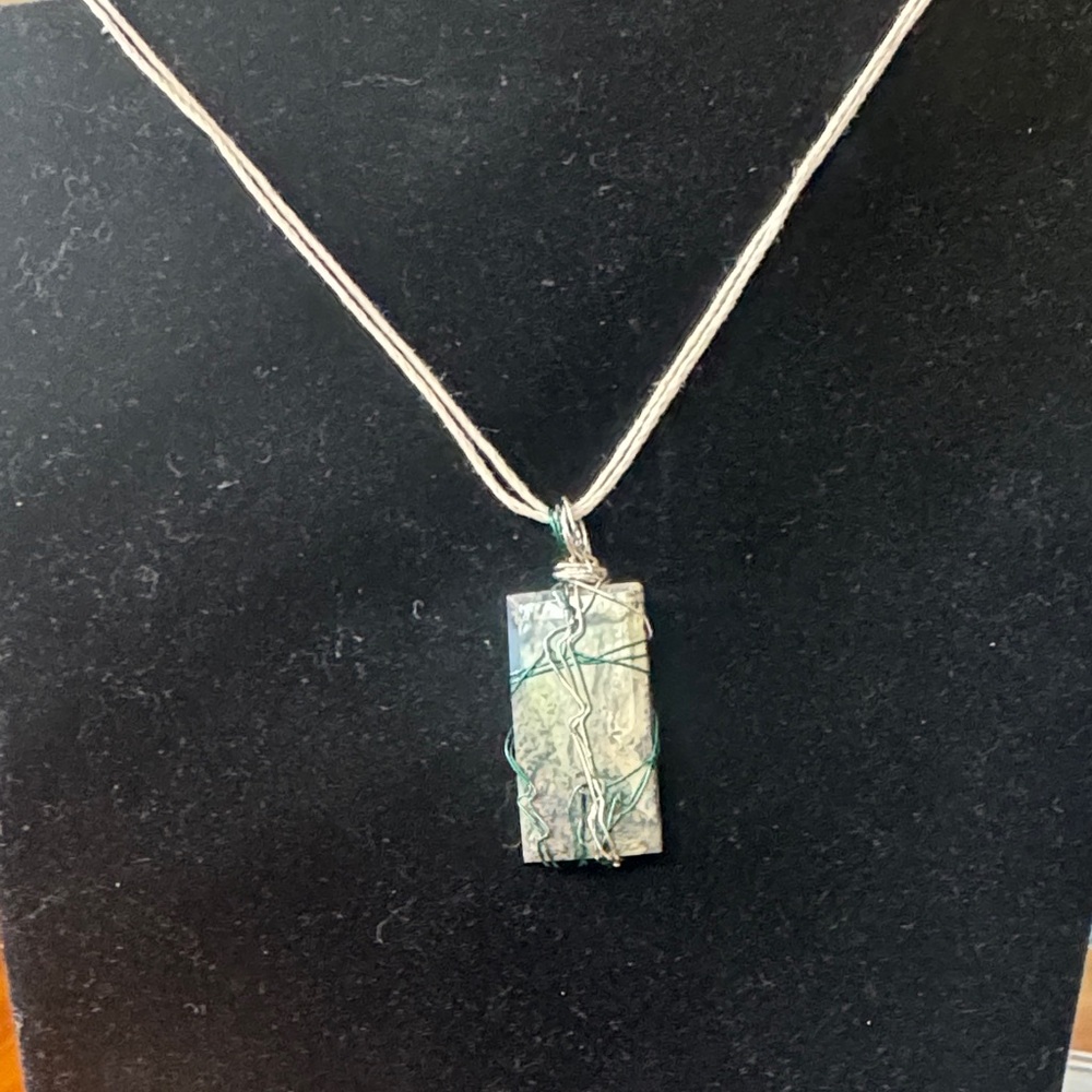 Handcrafted Moss Agate Rectangle Stone Pendant Ne… - image 1
